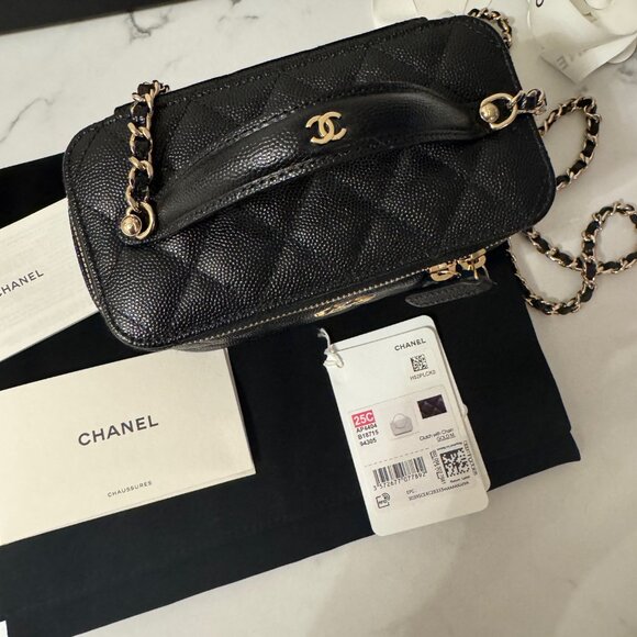Authentic Chanel 25C Caviar Vanity with Chain NIB - Picture 2 of 13